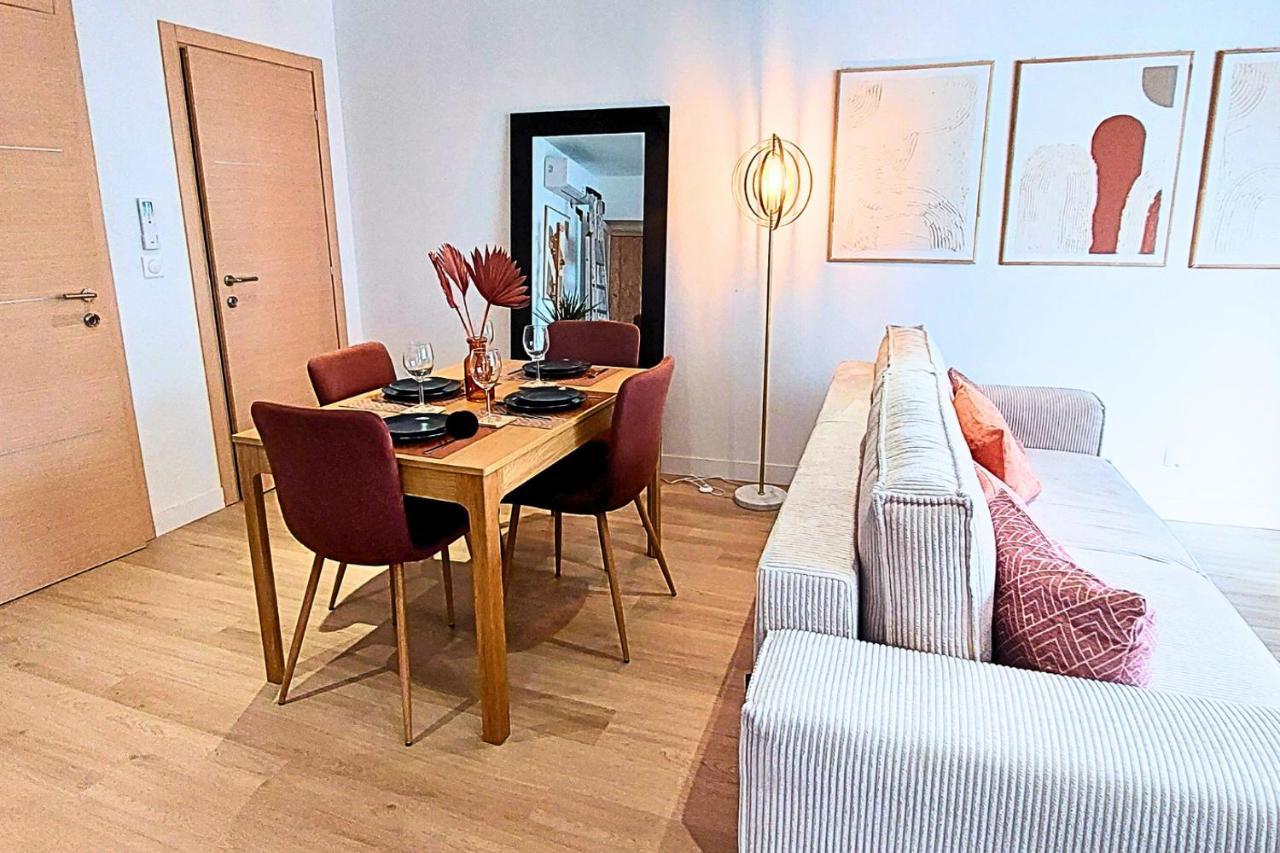 Artgold * Logement Haut De Gamme Spa โรอาน ภายนอก รูปภาพ