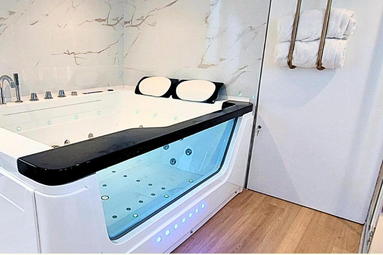 Artgold * Logement Haut De Gamme Spa โรอาน ภายนอก รูปภาพ